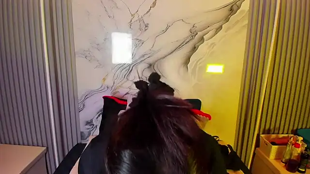 Snapshot of venusowen_ chatting on March 13, 2026, 12:56 pm venusowen online show from March 13, 2026, 12:56 pm