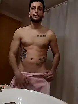 Snapshot of Miguelabrera3 chatting on January 12, 2026, 12:27 am Miguelabrera3 online show from January 12, 2026, 12:27 am