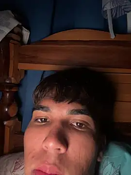 sexyboyandrs online show from May 17, 2026, 5:49 am