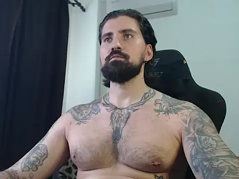 MateoHunk online show from September 10, 2025, 8:36 am