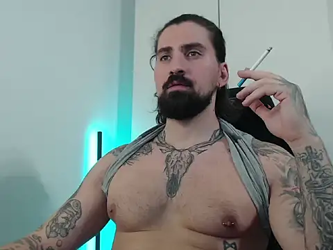 MateoHunk online show from October 17, 2025, 3:58 pm