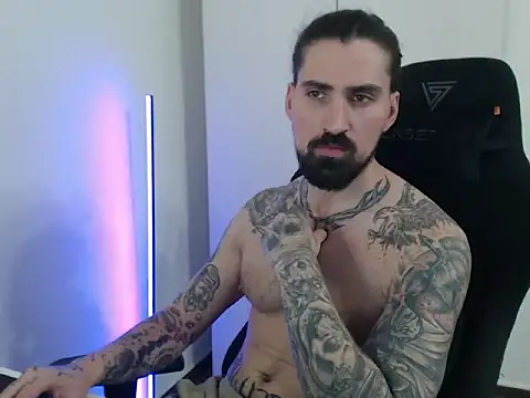 MateoHunk online show from May 11, 2026, 12:22 pm