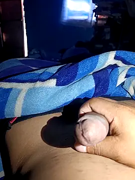 alexchir4 online show from October 12, 2025, 12:15 pm