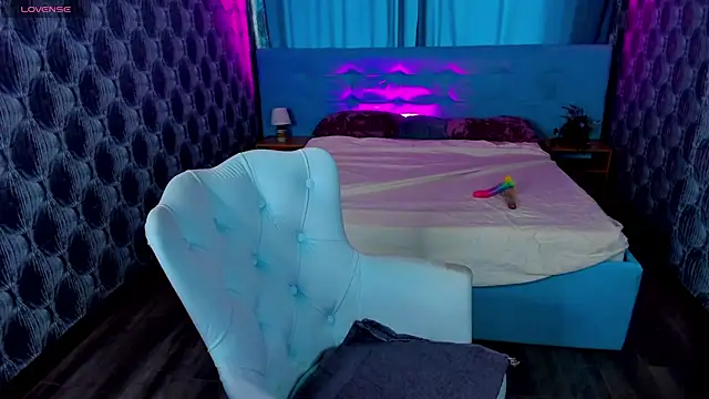 Kira yoon online show from January 24, 2025, 4:05 am