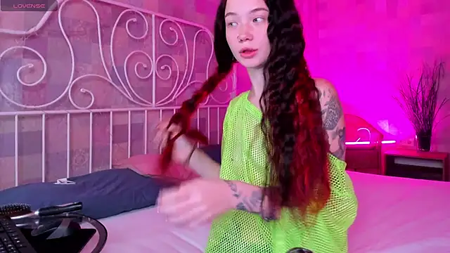 Kira yoon online show from January 25, 2025, 12:06 am