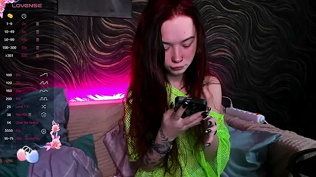 Kira yoon online show from March 13, 2025, 11:38 pm