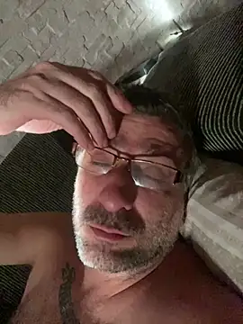 Snapshot of Lukbru360 chatting on December 9, 2024, 9:49 am Lukbru360 online show from December 9, 2024, 9:49 am