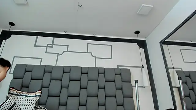 Jade squirtt online show from February 1, 2025, 5:05 pm