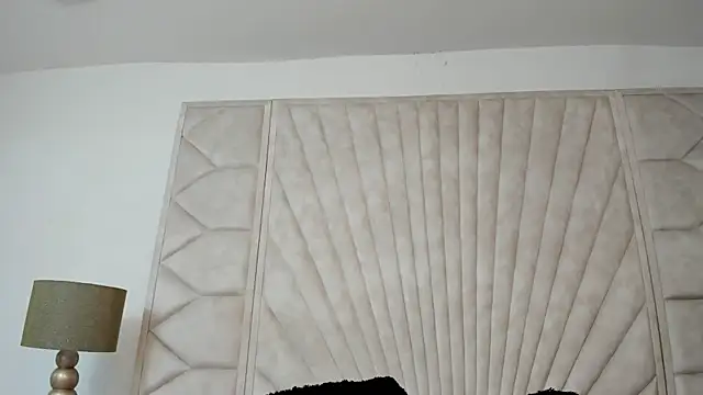 Jade squirtt online show from September 26, 2025, 11:47 am