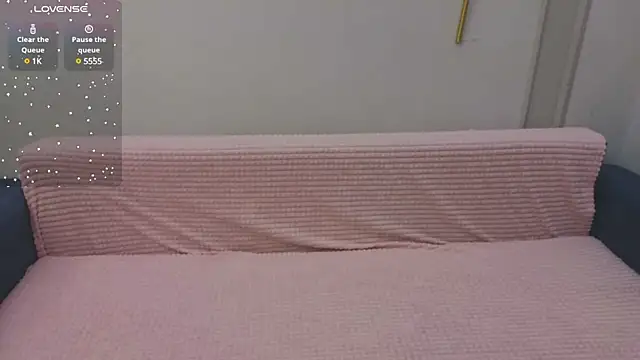 emili blanc online show from February 14, 2025, 2:39 am