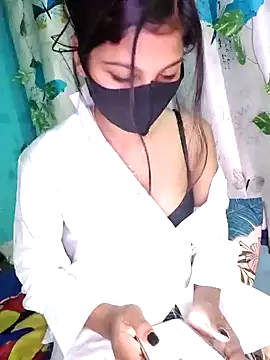 Reena Singh53 online show from January 5, 2025, 12:10 pm