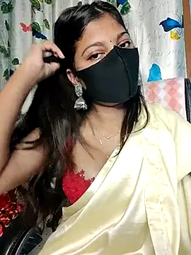 Reena Singh53 online show from February 26, 2025, 2:03 pm