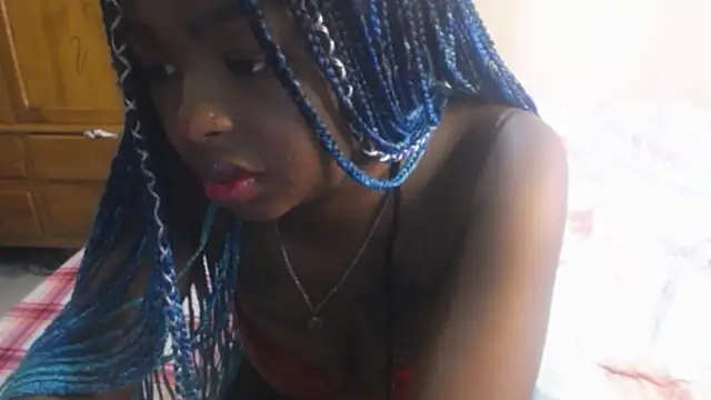  Zooee online show from February 10, 2025, 1:55 pm