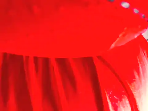 Snapshot of Honeybumsx32 chatting on October 9, 2025, 7:12 pm Honeybumsx32 online show from October 9, 2025, 7:12 pm