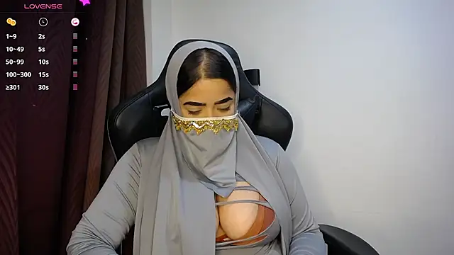 janna isa online show from March 18, 2025, 2:25 am