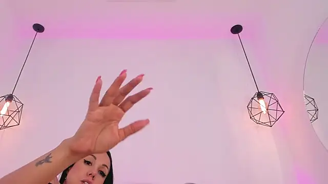 valerysantos  online show from January 21, 2025, 6:12 pm