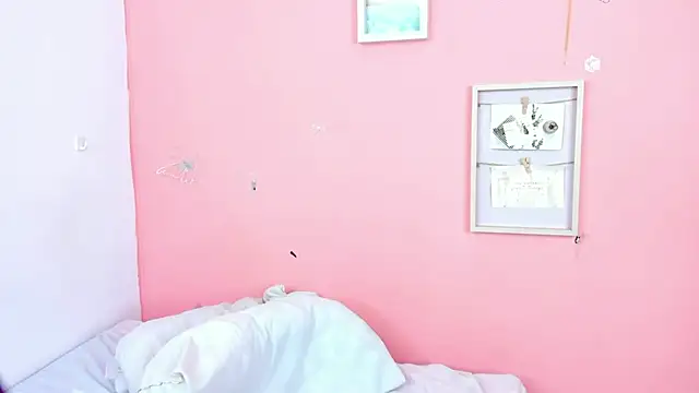 Amandalorense  online show from October 31, 2025, 4:02 am