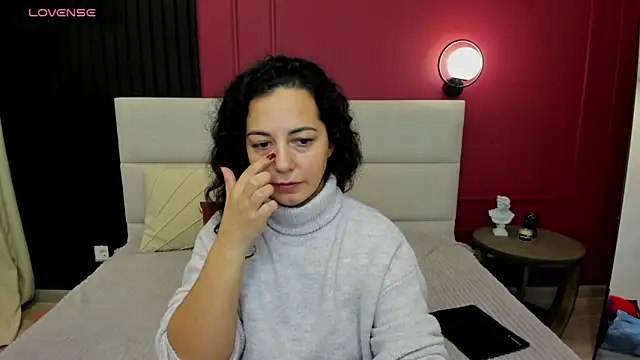 Linda Insatiable online show from October 10, 2025, 1:37 am