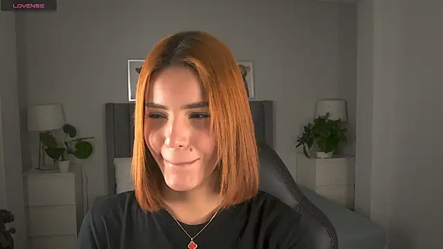 Madie  collins online show from April 15, 2026, 11:50 am