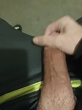 casper0303 online show from February 6, 2025, 10:43 pm