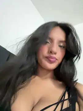 Dulceeany online show from January 8, 2025, 10:58 pm