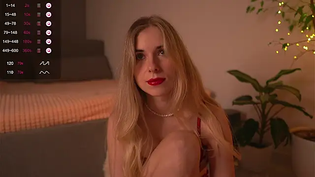 Snapshot of lorrie_love_story chatting on December 31, 2024, 9:06 pm lorrie love story online show from December 31, 2024, 9:06 pm