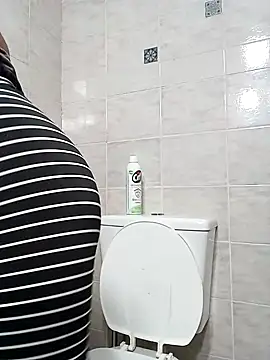 ximeenaah online show from March 14, 2025, 11:53 pm