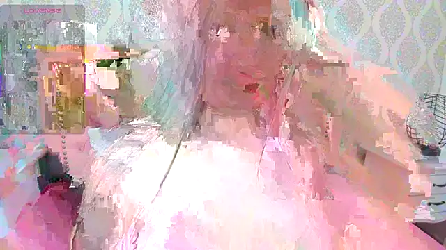 martina rivera  online show from October 23, 2025, 12:59 pm