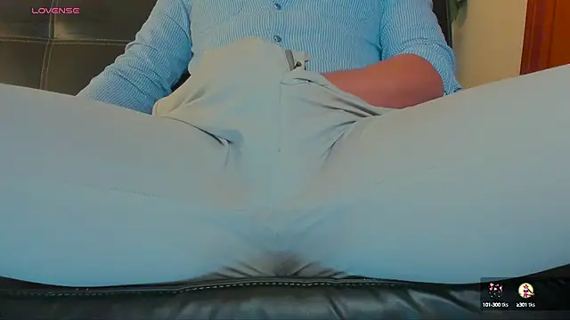 MrLonely02 online show from December 9, 2024, 9:26 pm