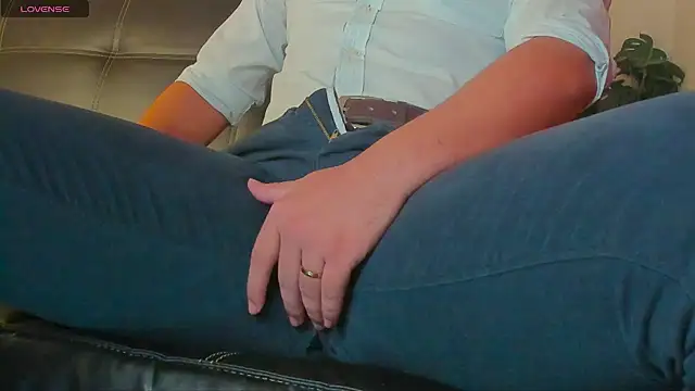 MrLonely02 online show from January 9, 2025, 12:46 am