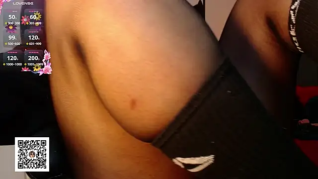 VictoriaMontero30000 online show from January 3, 2025, 12:22 am