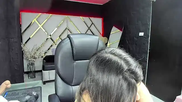 NahomiConnor  online show from March 27, 2026, 8:37 am