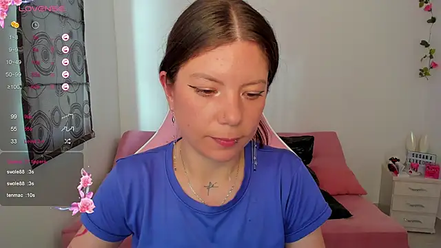 Snapshot of Susana_garcia_ chatting on December 1, 2024, 10:10 pm Susana garcia online show from December 1, 2024, 10:10 pm