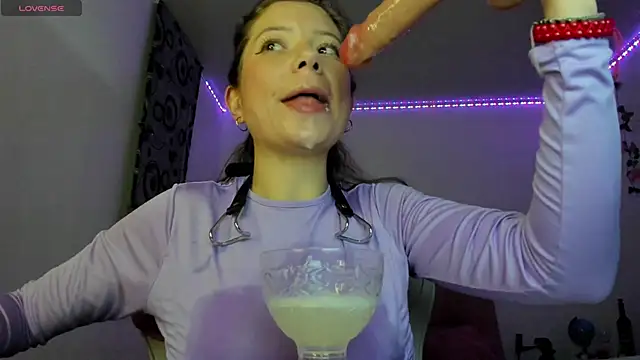 Snapshot of Susana_garcia_ chatting on March 23, 2025, 2:04 am Susana garcia online show from March 23, 2025, 2:04 am