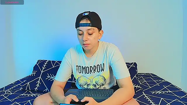 aron wi online show from March 3, 2025, 12:05 pm