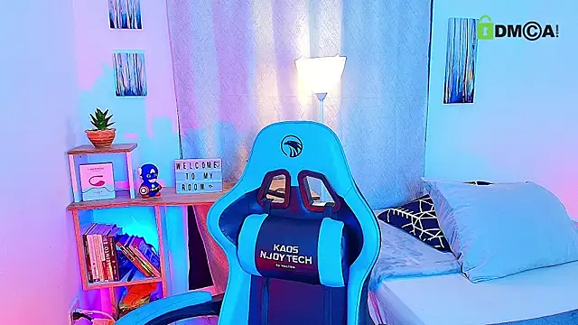 aron wi online show from October 9, 2025, 12:03 pm