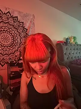 butterflybootyy online show from October 10, 2025, 1:10 pm