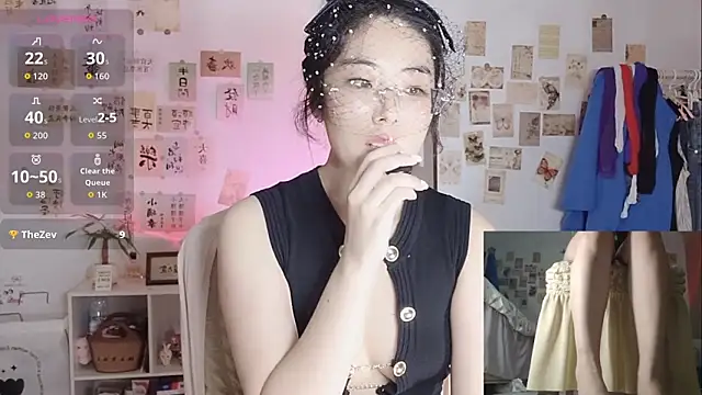 alisa-520 online show from September 20, 2025, 1:34 pm