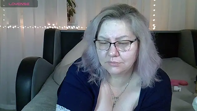 AngelinaGlam online show from October 11, 2025, 3:21 pm