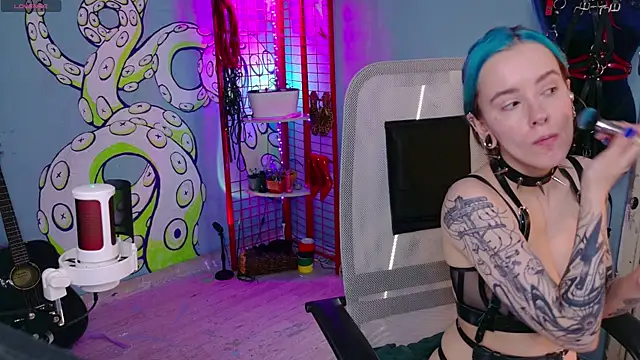 Cumpotik Eve online show from March 11, 2026, 3:01 am