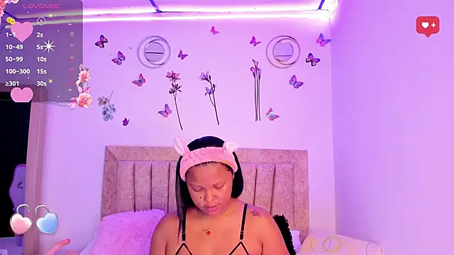 LaurinMonroe online show from February 22, 2025, 1:22 am