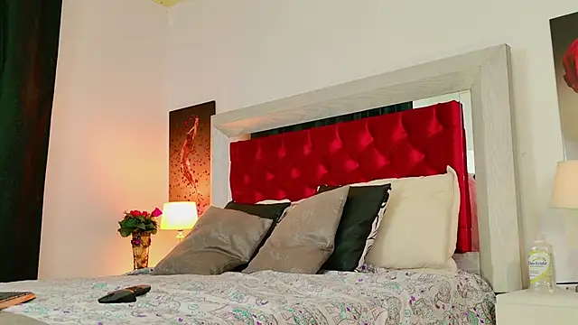 Lizzymontanaa online show from October 3, 2025, 2:41 am