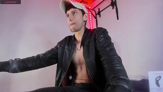 ImVen980 online show from January 24, 2025, 7:39 pm