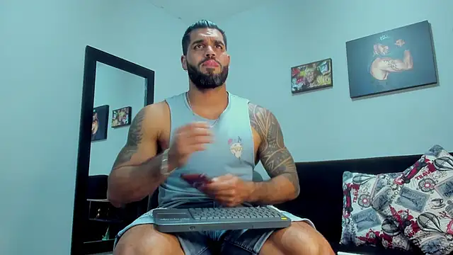 SamirHazard97 online show from October 11, 2025, 9:13 pm