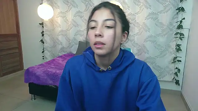 Mya paris online show from January 27, 2025, 12:33 am