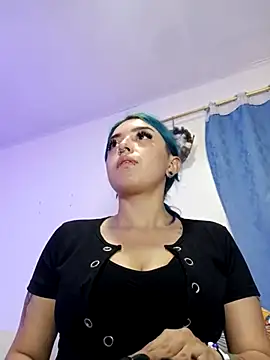 turolita  online show from March 18, 2025, 6:59 pm