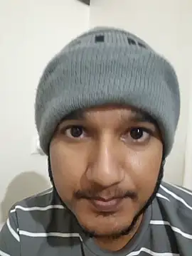 Jonrobinso online show from December 10, 2024, 11:08 pm