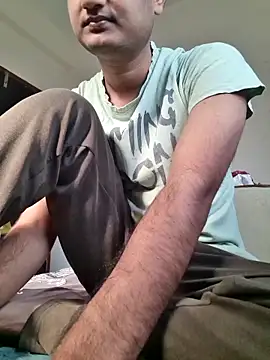Jonrobinso online show from March 1, 2025, 4:04 am