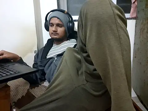 Jonrobinso online show from November 30, 2025, 5:39 pm