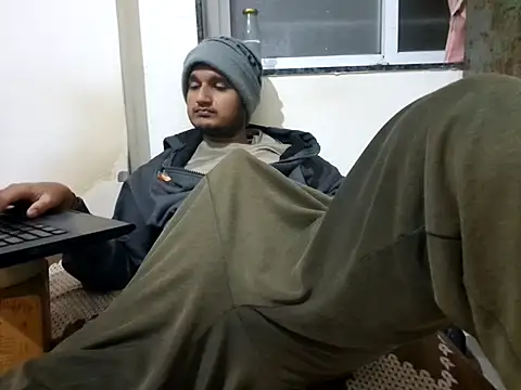 Jonrobinso online show from December 5, 2025, 4:36 pm